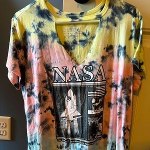 Torrid NWT NASA cutout T-shirt size 00